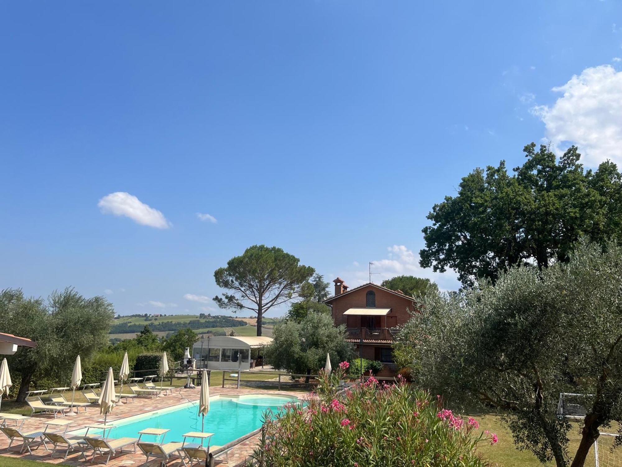 Agriturismo Villa Beatrice Mondavio Exteriör bild